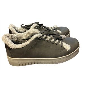Serra Gray Lined Winter Shoes Women’s Size 10